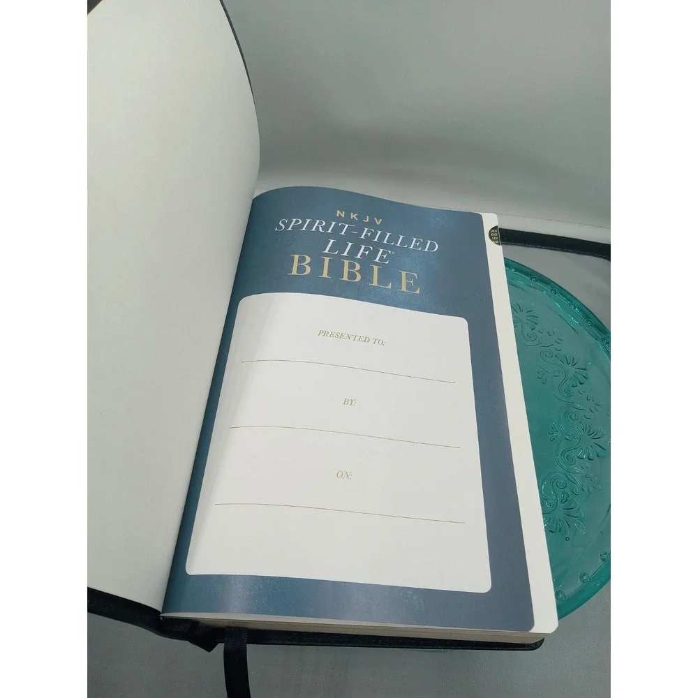 NKJV, Spirit-Filled Life Bible - Third Edition - Genuine Leather  Read